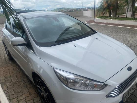 FORD FOCUS 2.0 TITANIUM 16V FLEX 4P POWERSHIFT
